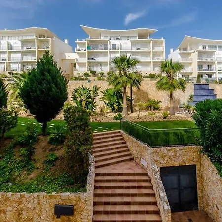 Bright With Sea View In - 62 M², Pool Albufeira